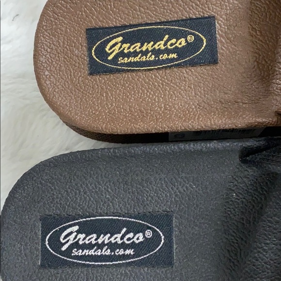 Grandco Woman’s Sandals - Selling As Pair - Size 6 - Picture 4 of 12